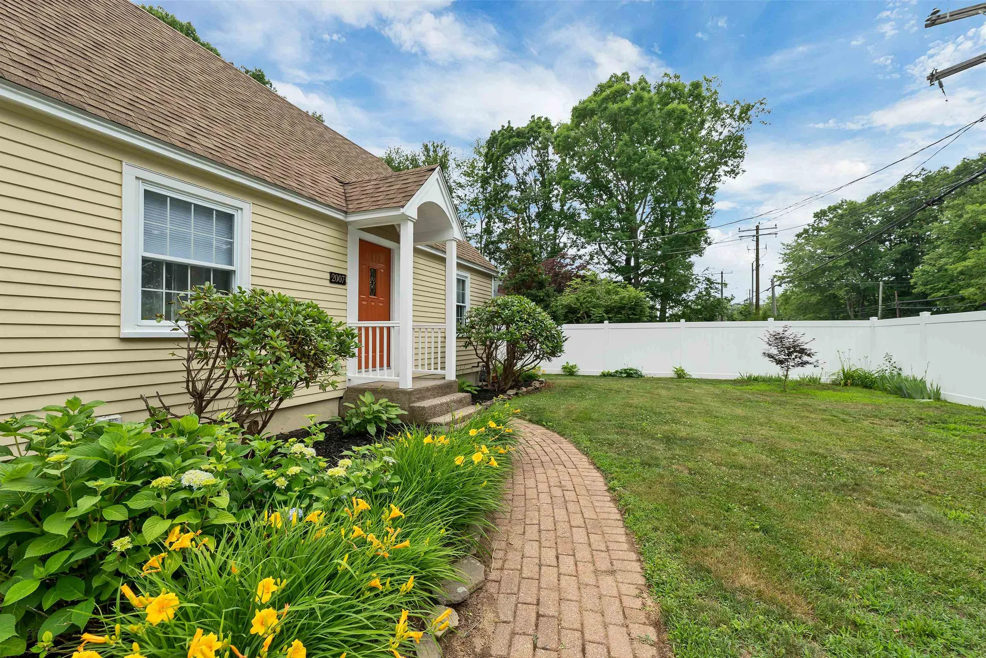 2007 Lafayette Road Portsmouth NH 03801
