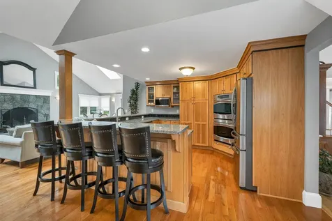 2007 Lafayette Road Portsmouth NH 03801