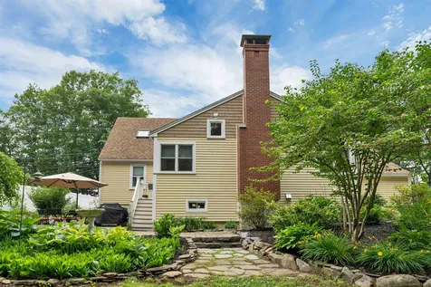 2007 Lafayette Road Portsmouth NH 03801