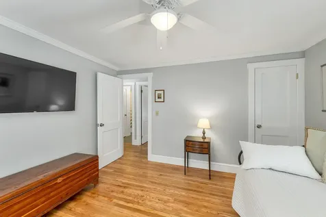 2007 Lafayette Road Portsmouth NH 03801