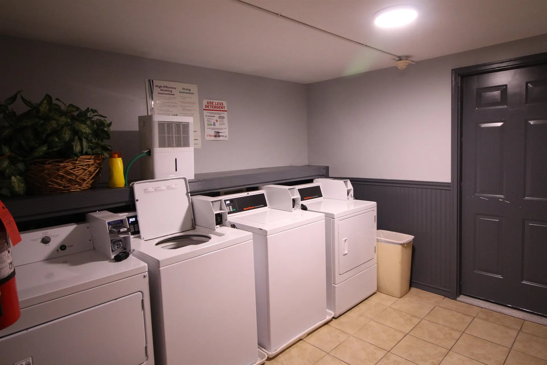 13 Charleston Avenue Londonderry NH 03053