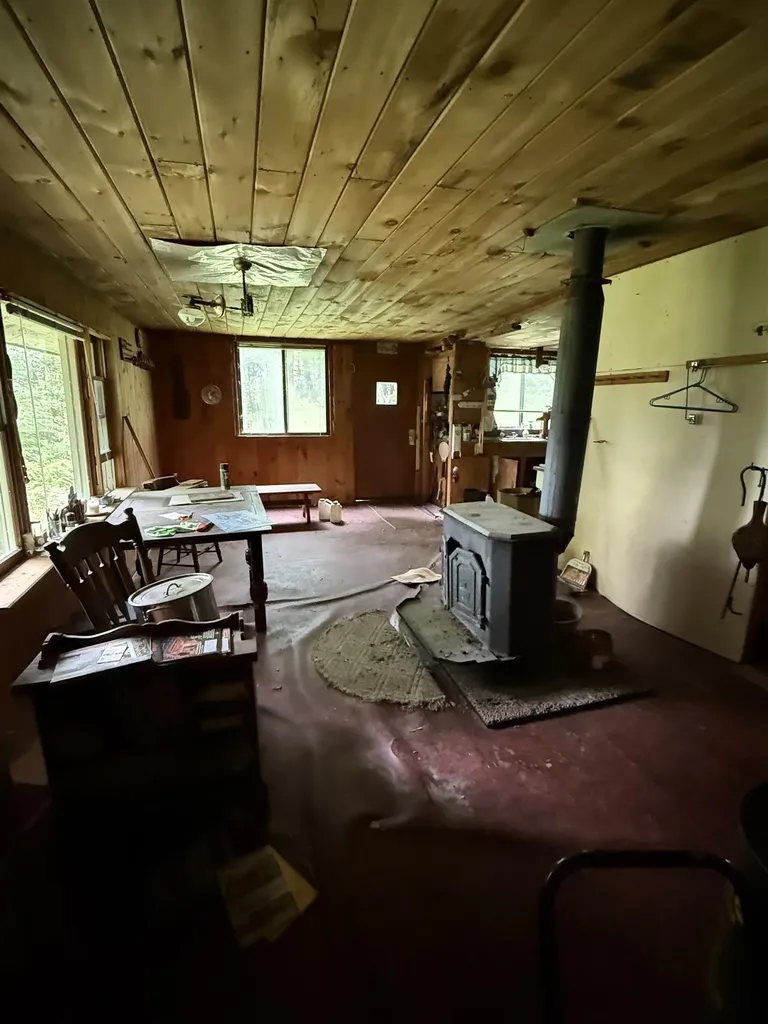5423 Old County - South Road Waterford VT 05819