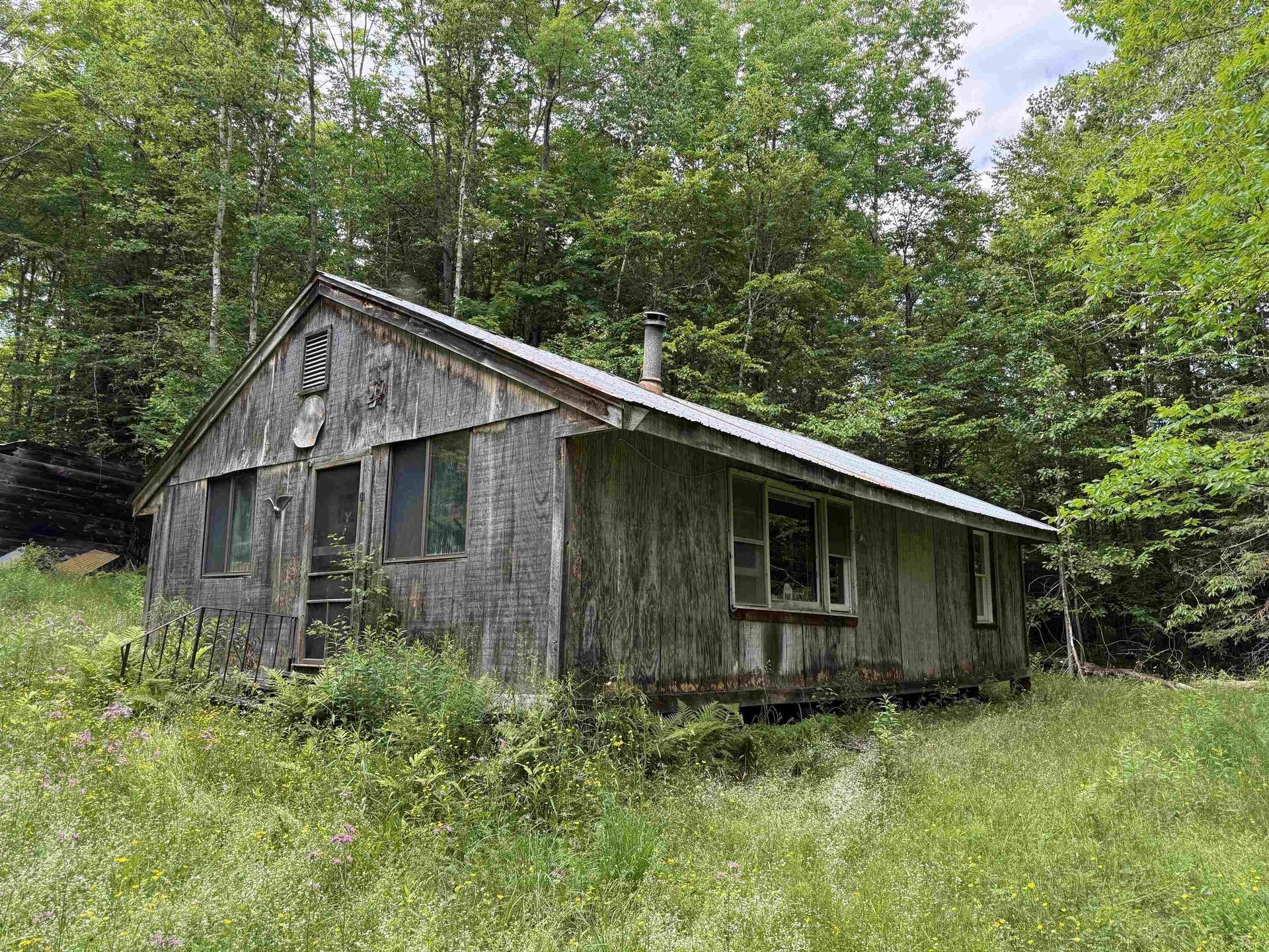 5423 Old County - South Road Waterford VT 05819