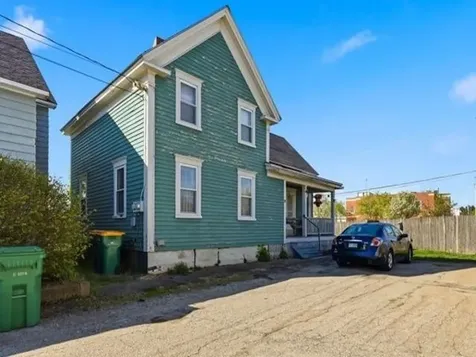 7 Wallace Street Rochester NH 03839
