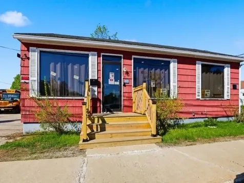 7 Wallace Street Rochester NH 03839