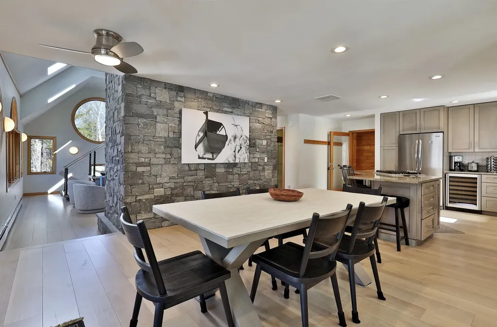 426 Roaring Brook Road Killington VT 05751