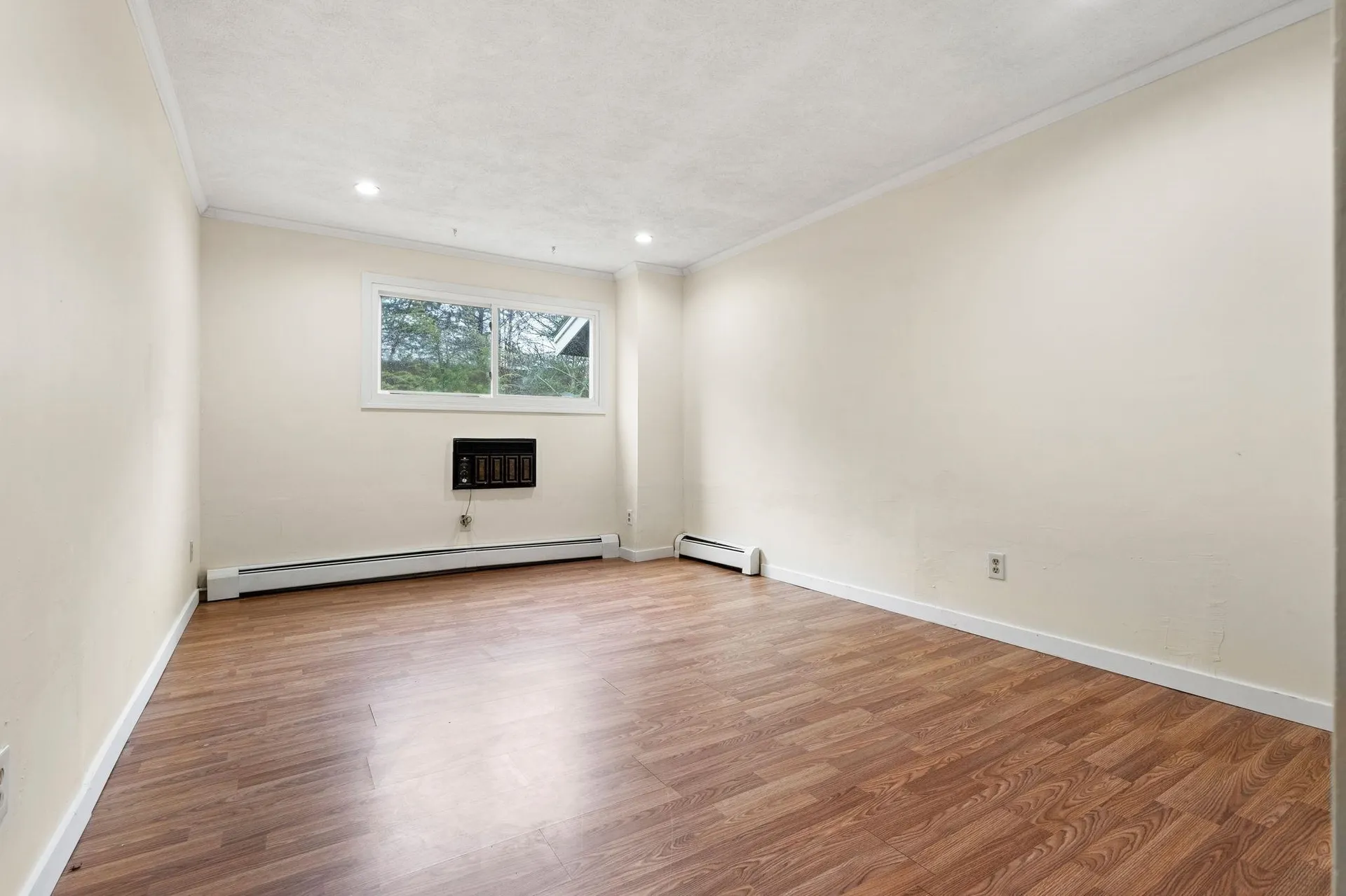 310 Brook Village Road Nashua NH 03062