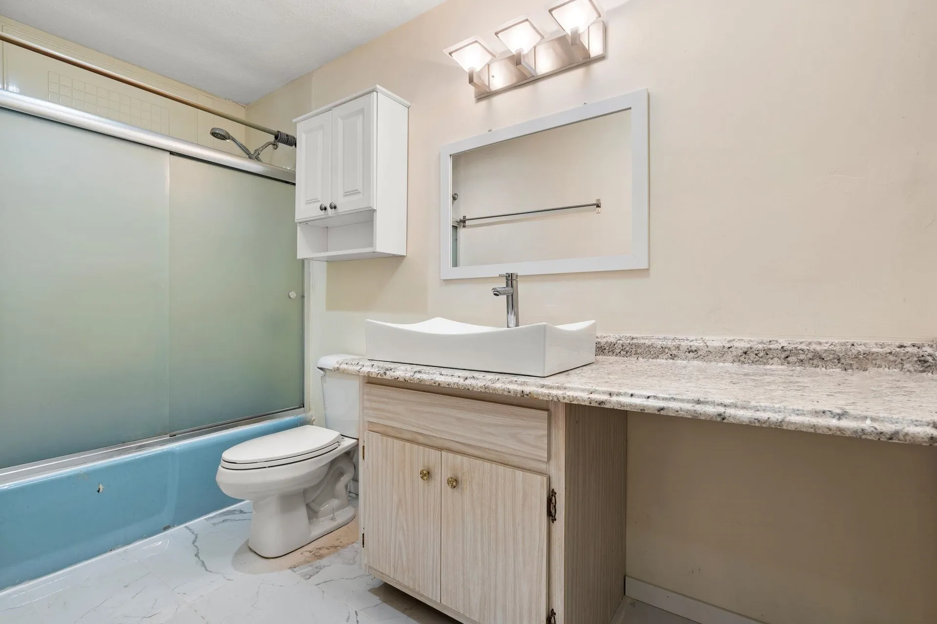310 Brook Village Road Nashua NH 03062