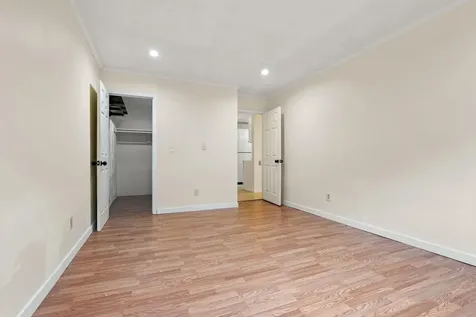 310 Brook Village Road Nashua NH 03062