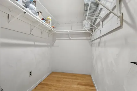 310 Brook Village Road Nashua NH 03062