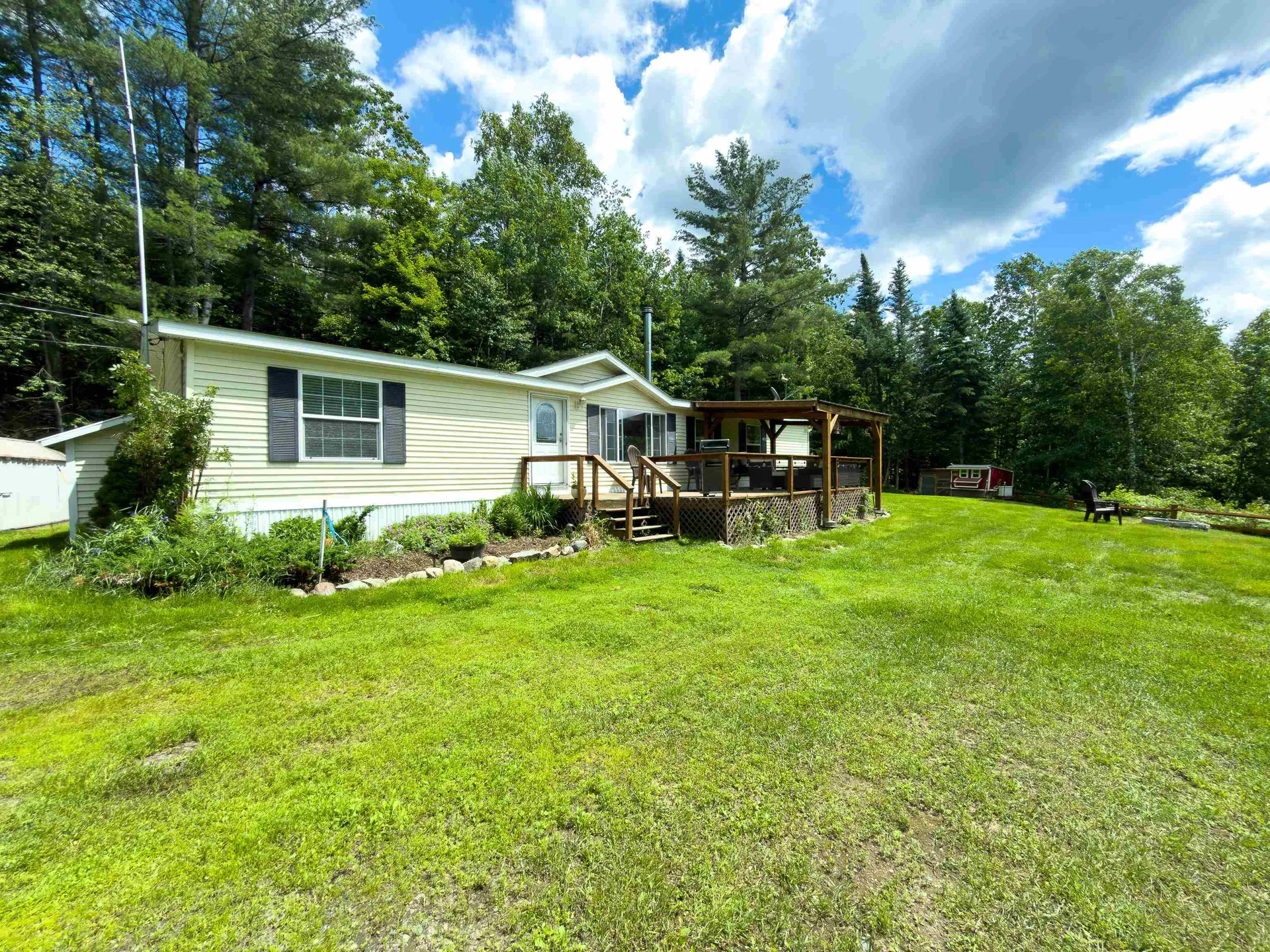 24 Varney Road Whitefield NH 03598