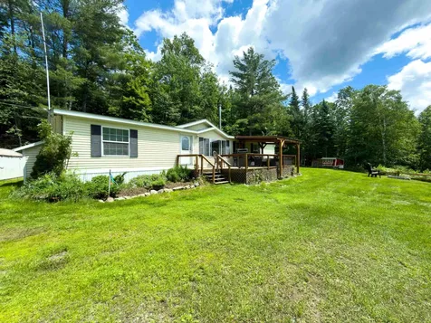 24 Varney Road Whitefield NH 03598
