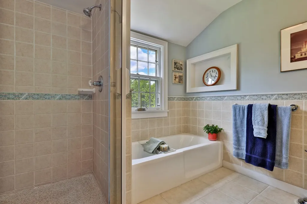 258 Chester Rd Road Grafton VT 05146