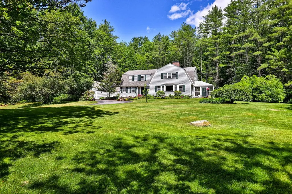 258 Chester Rd Road Grafton VT 05146