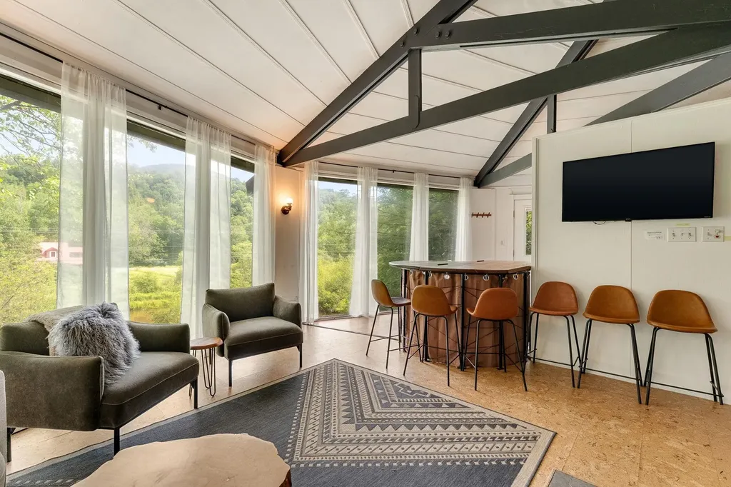 128 Tucker Hill Road Fayston VT 05673