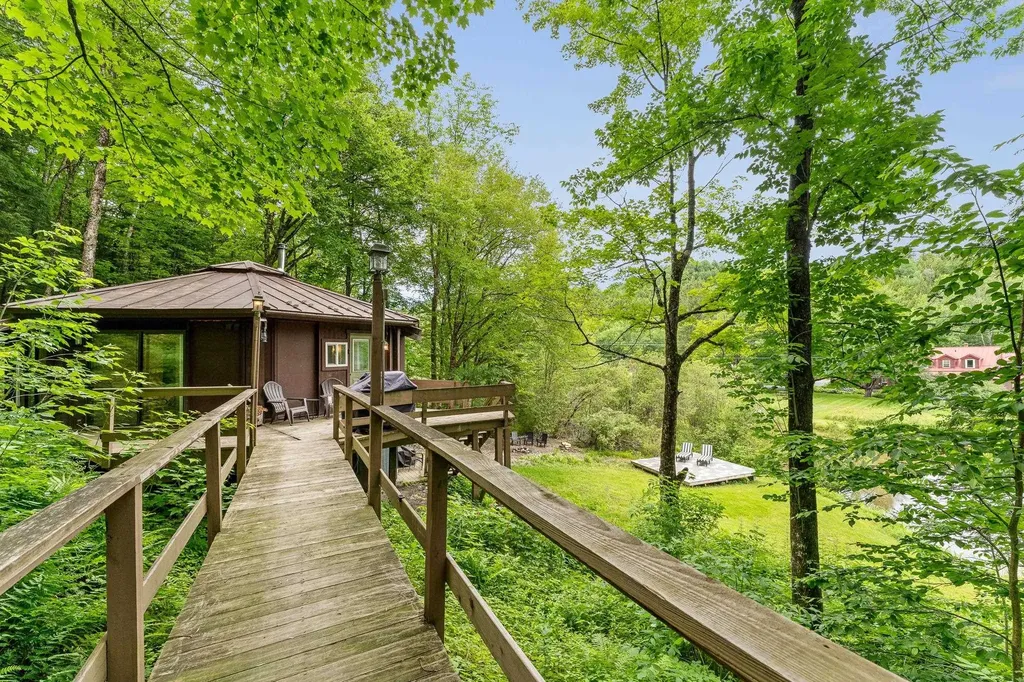 128 Tucker Hill Road Fayston VT 05673