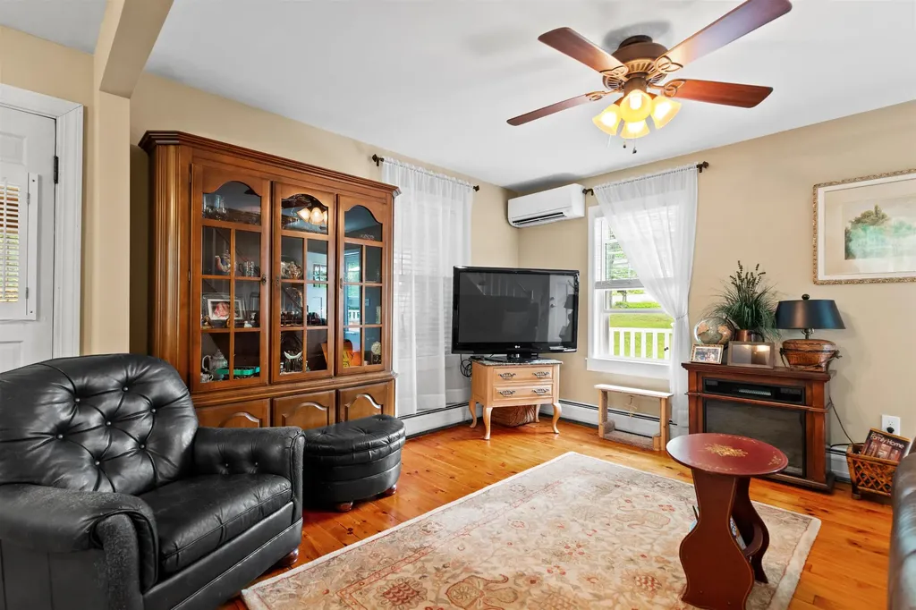 73 Old Prescott Hill Road Laconia NH 03246