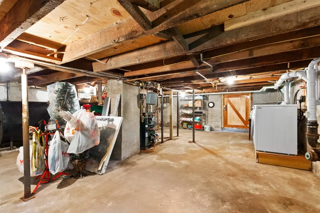 73 Old Prescott Hill Road Laconia NH 03246