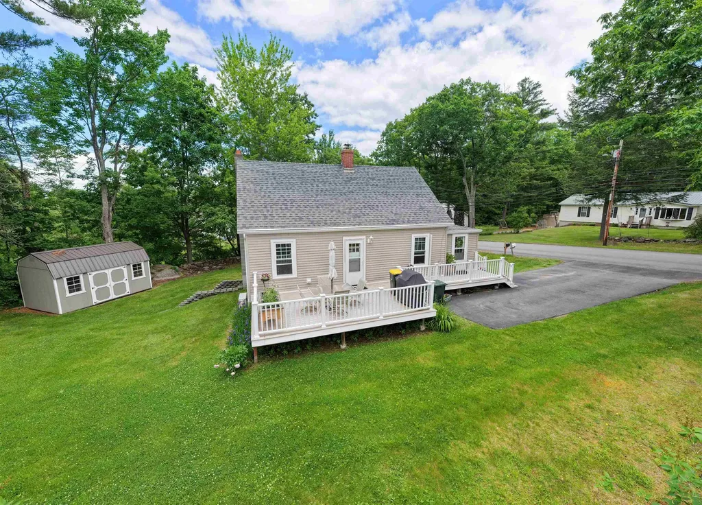 73 Old Prescott Hill Road Laconia NH 03246