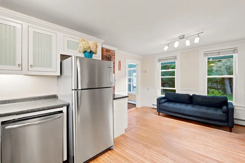460 Main Street Rumney NH 03266