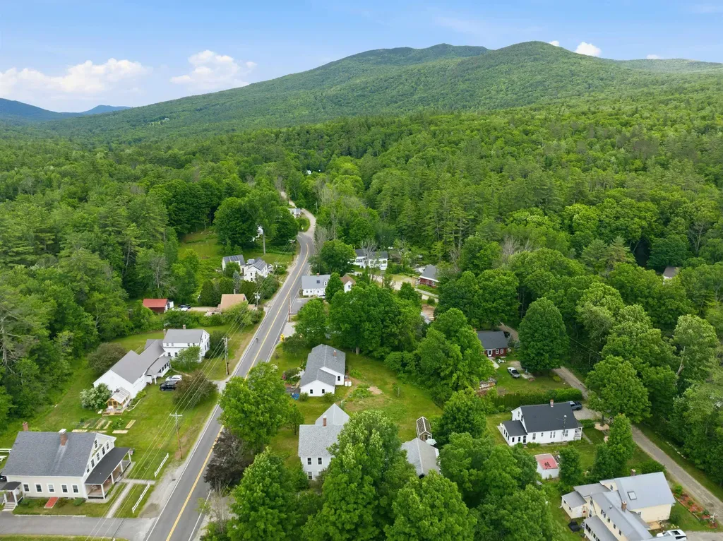 460 Main Street Rumney NH 03266