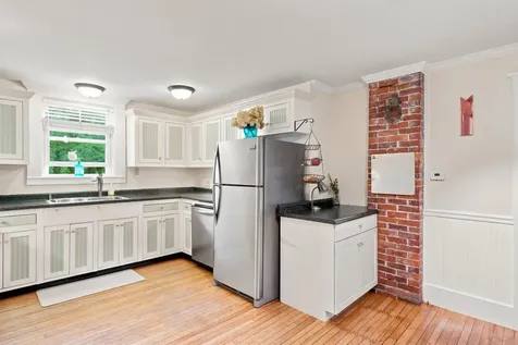 460 Main Street Rumney NH 03266