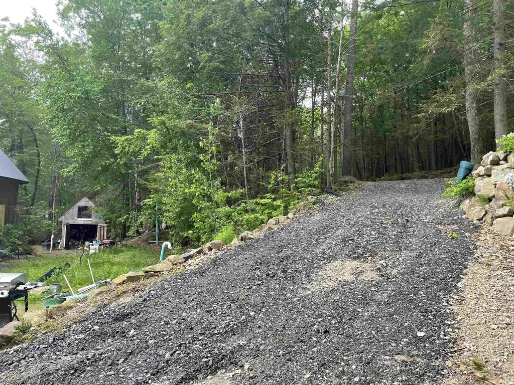 208 Flower Drive Barrington NH 03825