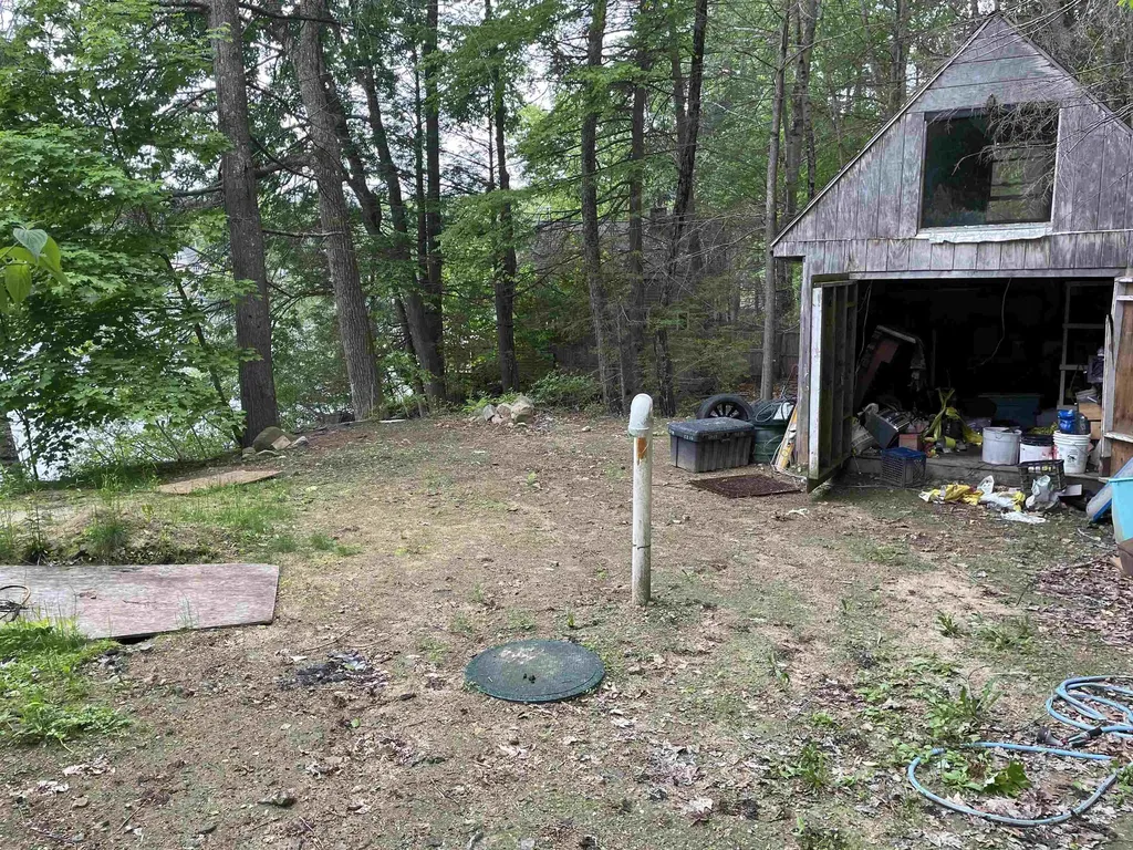 208 Flower Drive Barrington NH 03825