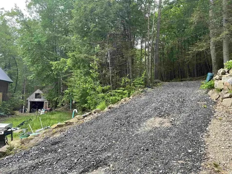 208 Flower Drive Barrington NH 03825