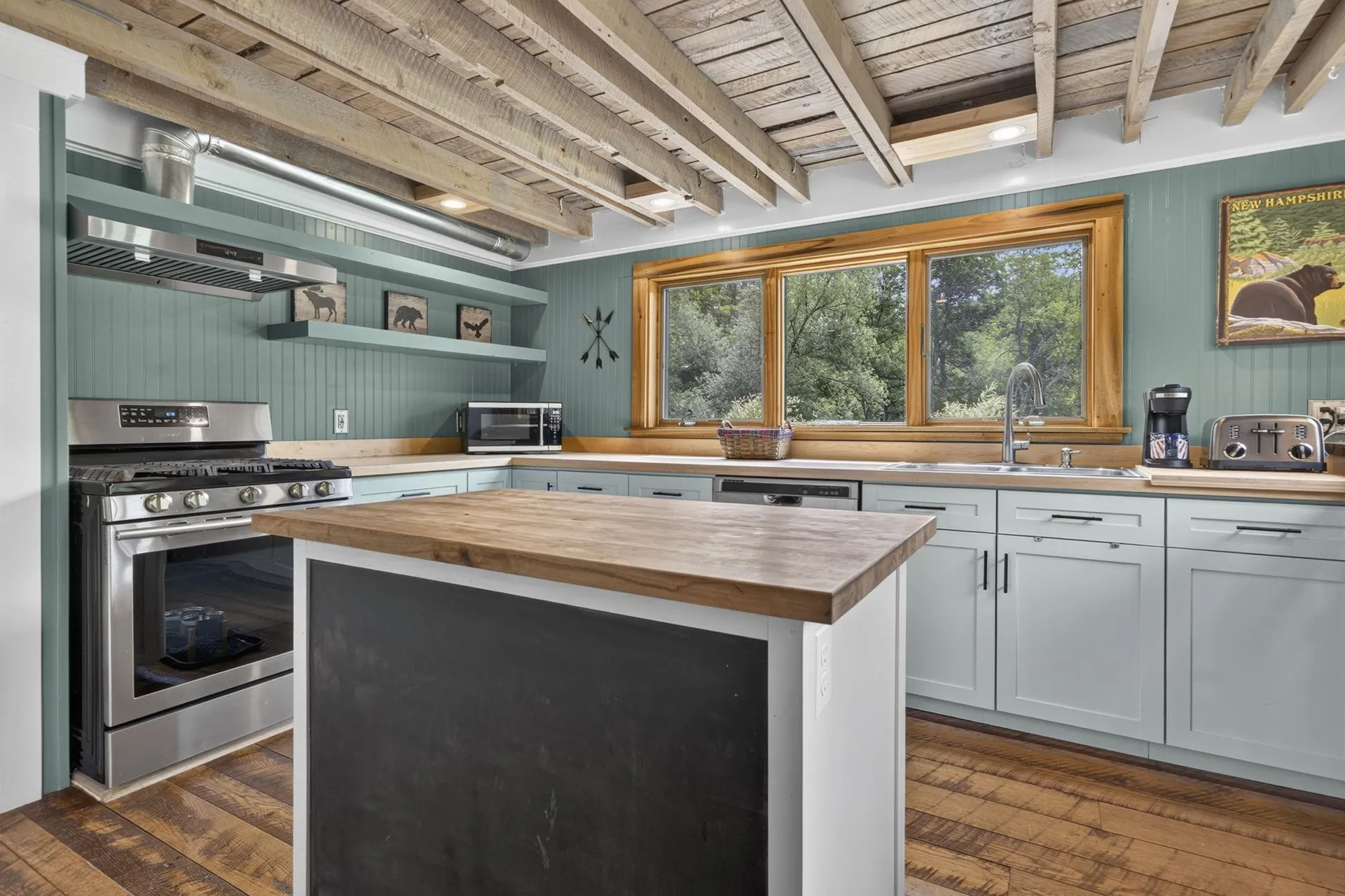 17 Grange Hall Road Acworth NH 03607