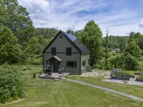 17 Grange Hall Road Acworth NH 03607