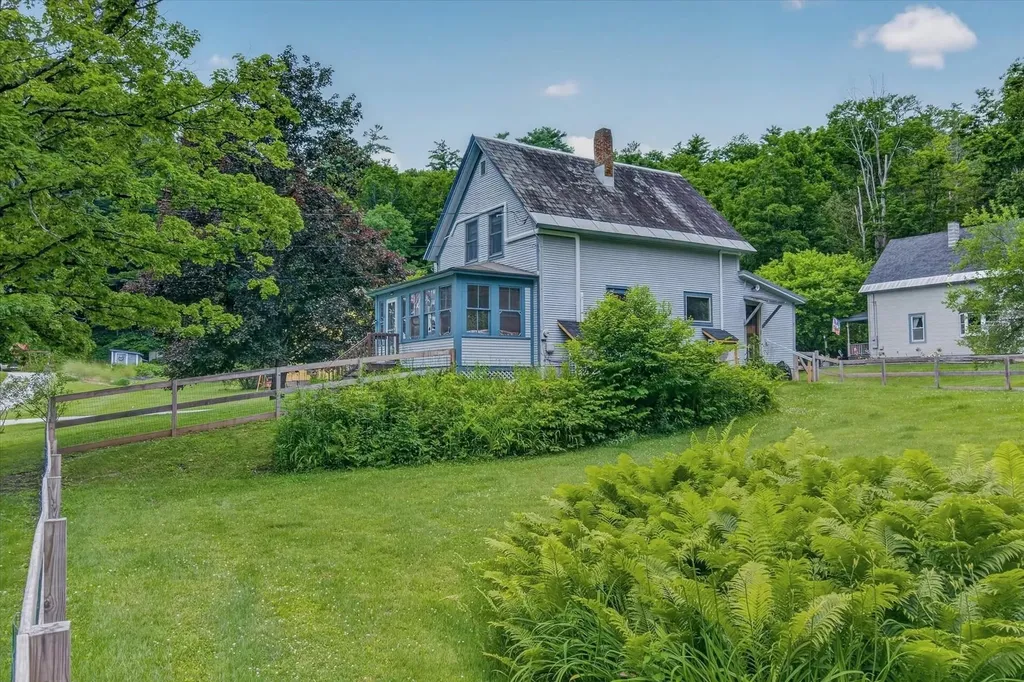 2 Charles Street Proctor VT 05765