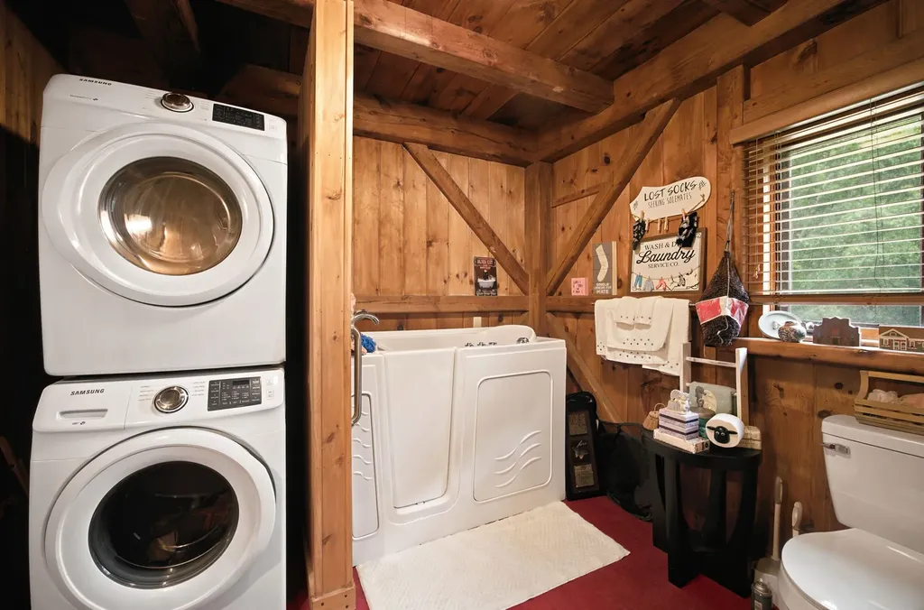 40 James Lane Haverhill NH 03780
