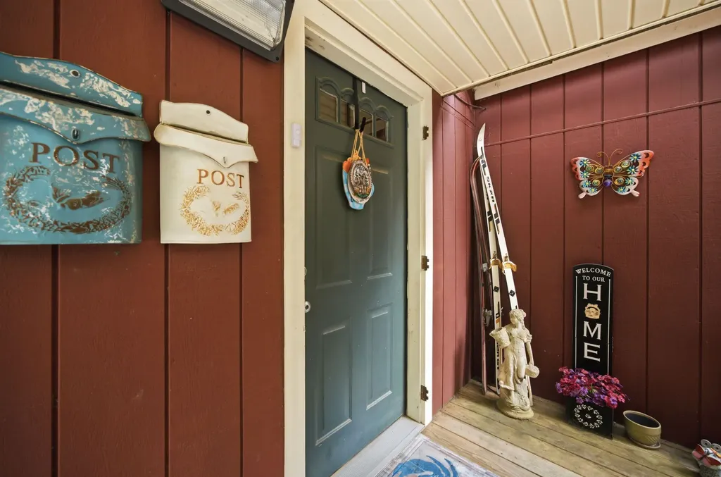 40 James Lane Haverhill NH 03780