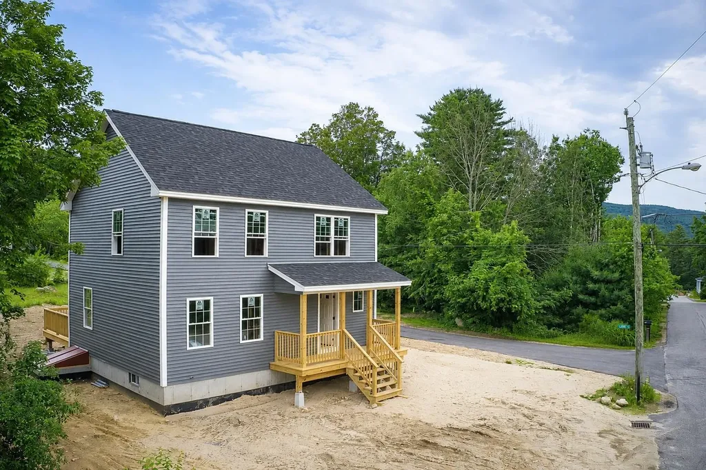 21 Saint Anthonys Road Wakefield NH 03872