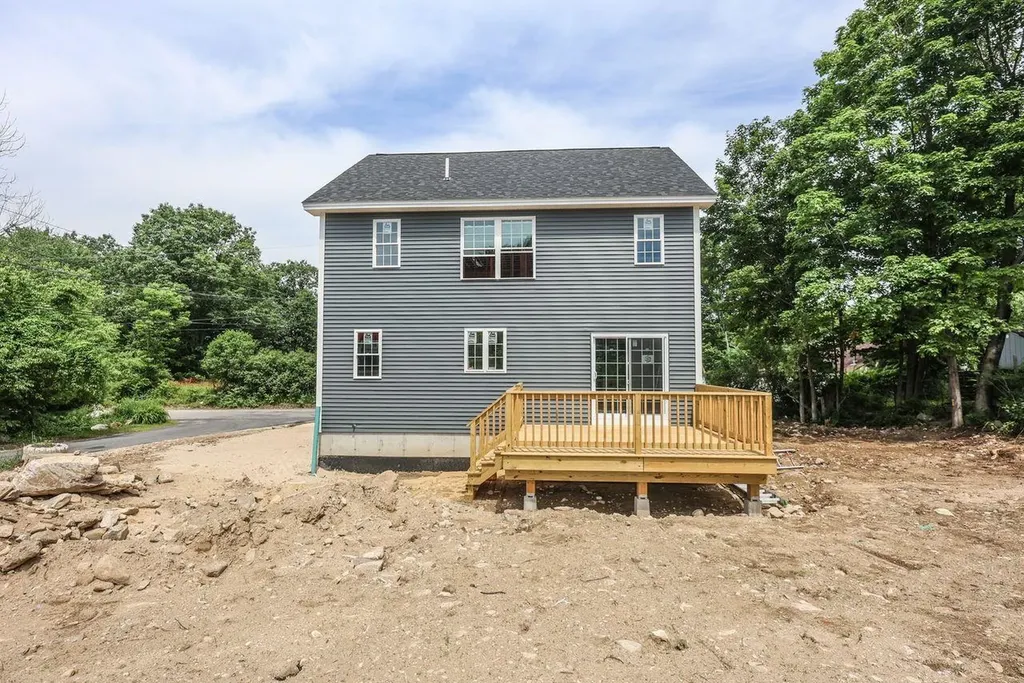 21 Saint Anthonys Road Wakefield NH 03872