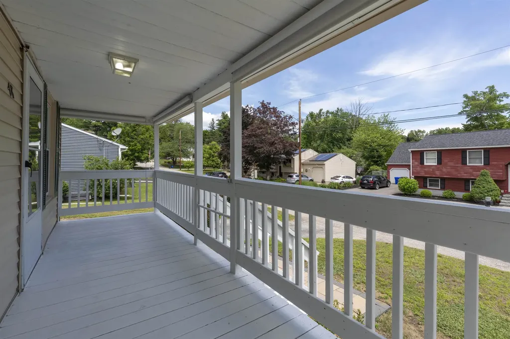 48 Dawson Avenue Manchester NH 03104