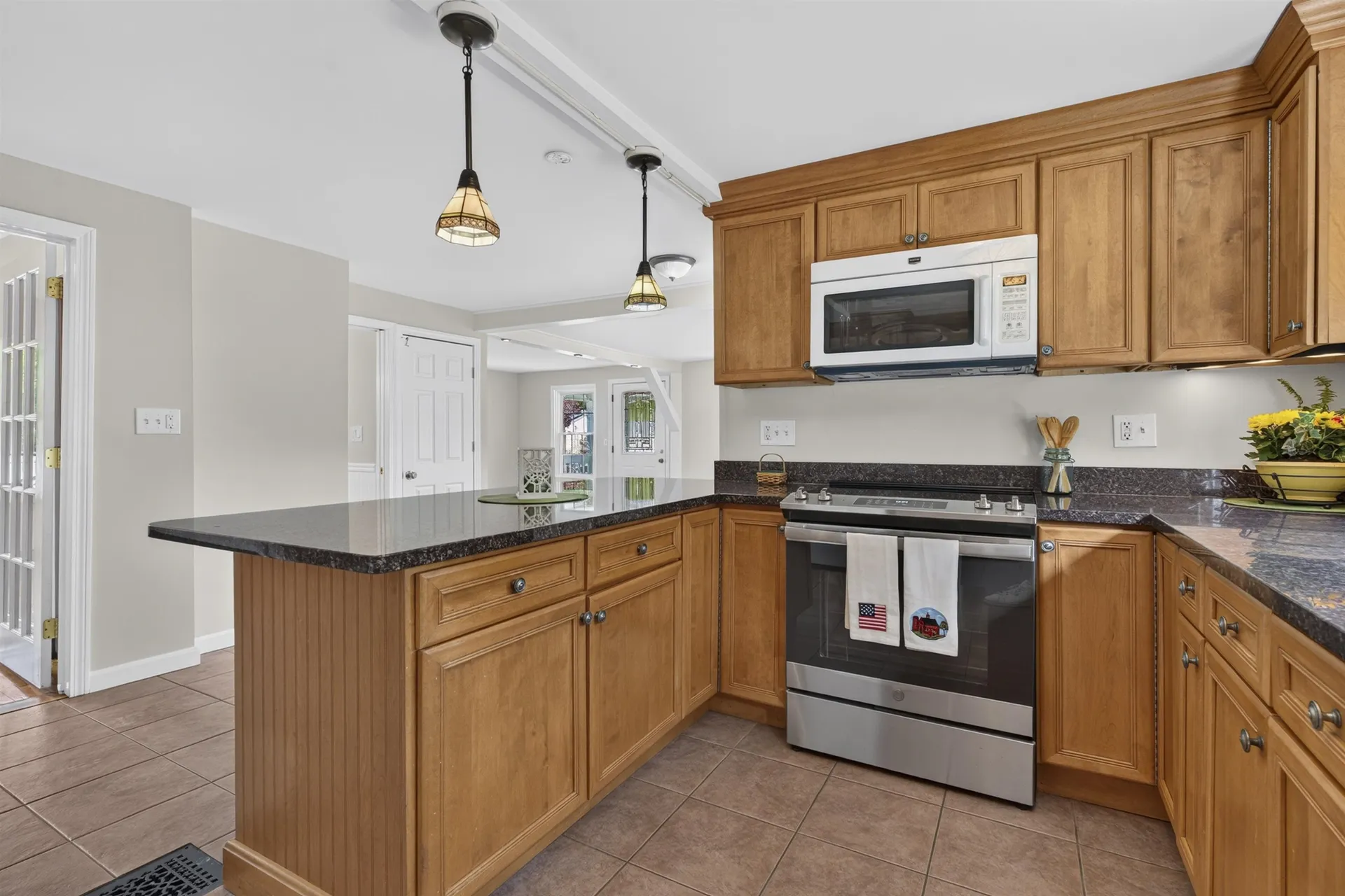 48 Dawson Avenue Manchester NH 03104
