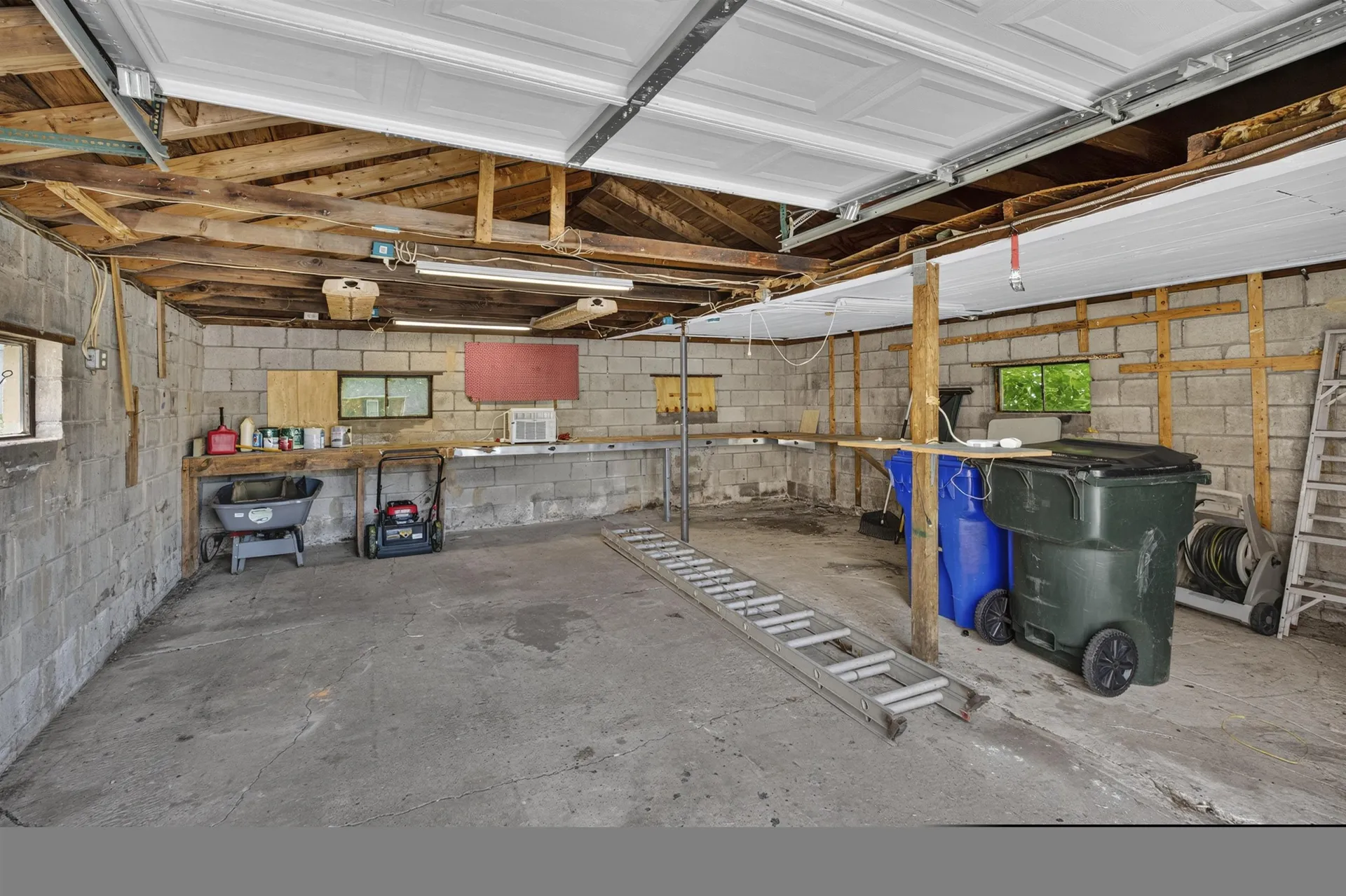 48 Dawson Avenue Manchester NH 03104