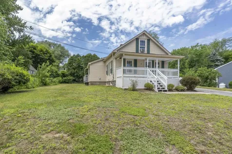 48 Dawson Avenue Manchester NH 03104