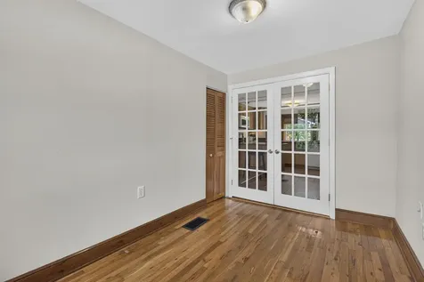 48 Dawson Avenue Manchester NH 03104