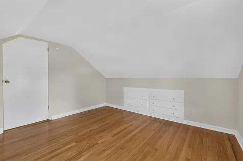 48 Dawson Avenue Manchester NH 03104