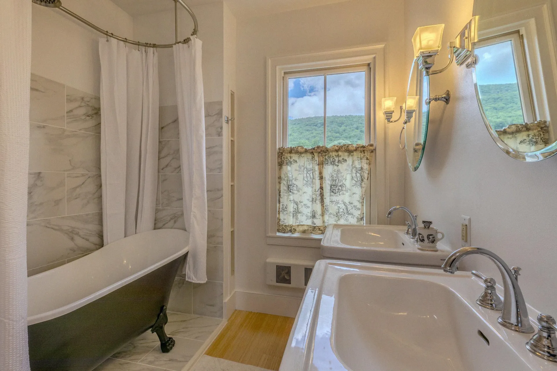 13 Bliss Road Tinmouth VT 05773