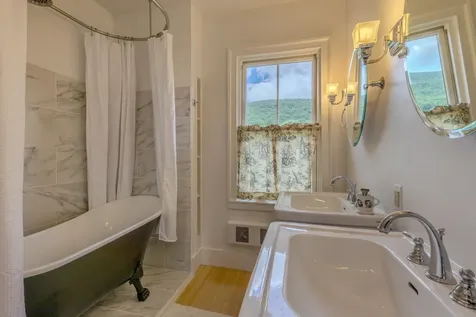 13 Bliss Road Tinmouth VT 05773