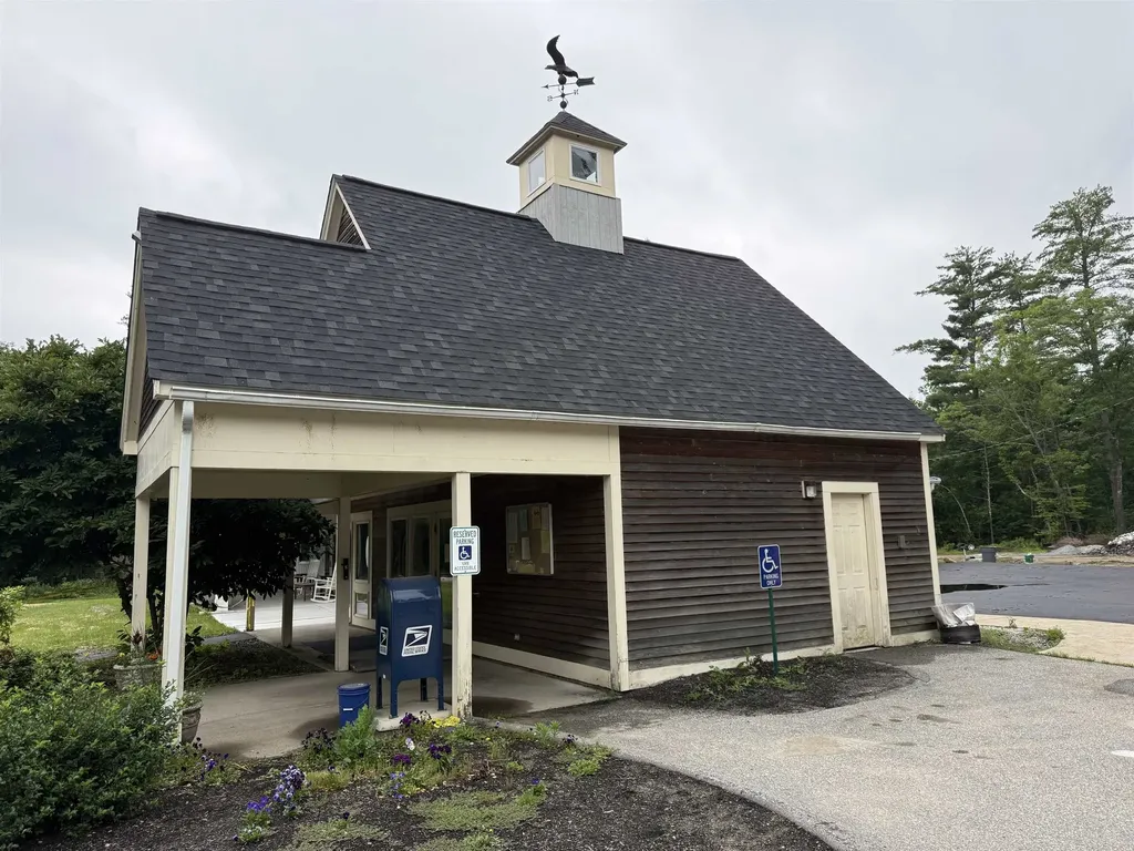 519 Canterbury Drive Exeter NH 03833