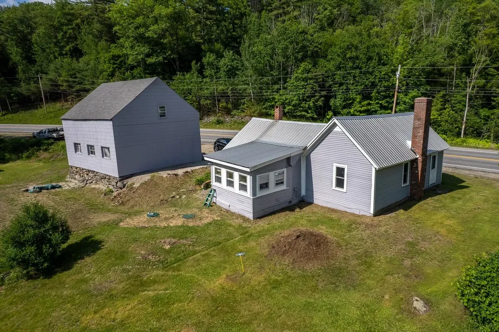 1409 Main Street Grafton NH 03240