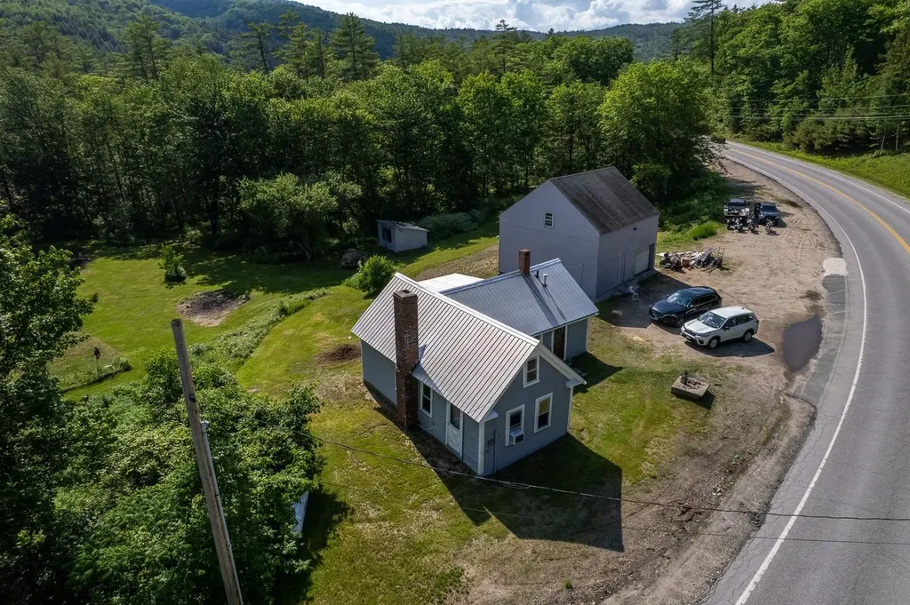 1409 Main Street Grafton NH 03240