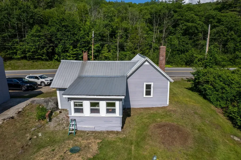 1409 Main Street Grafton NH 03240