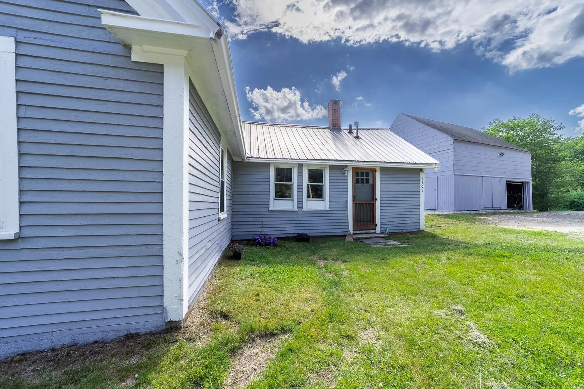 1409 Main Street Grafton NH 03240