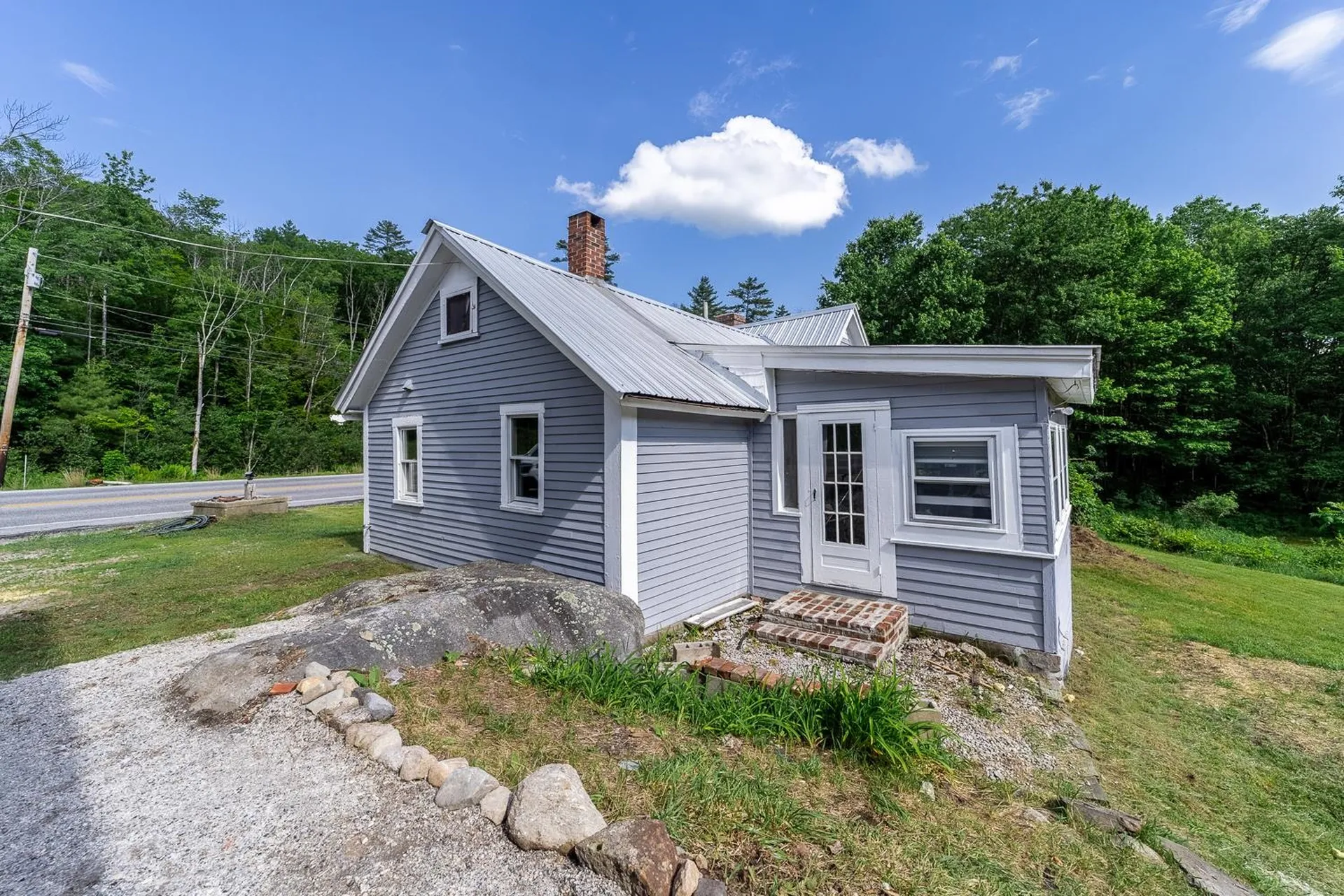 1409 Main Street Grafton NH 03240